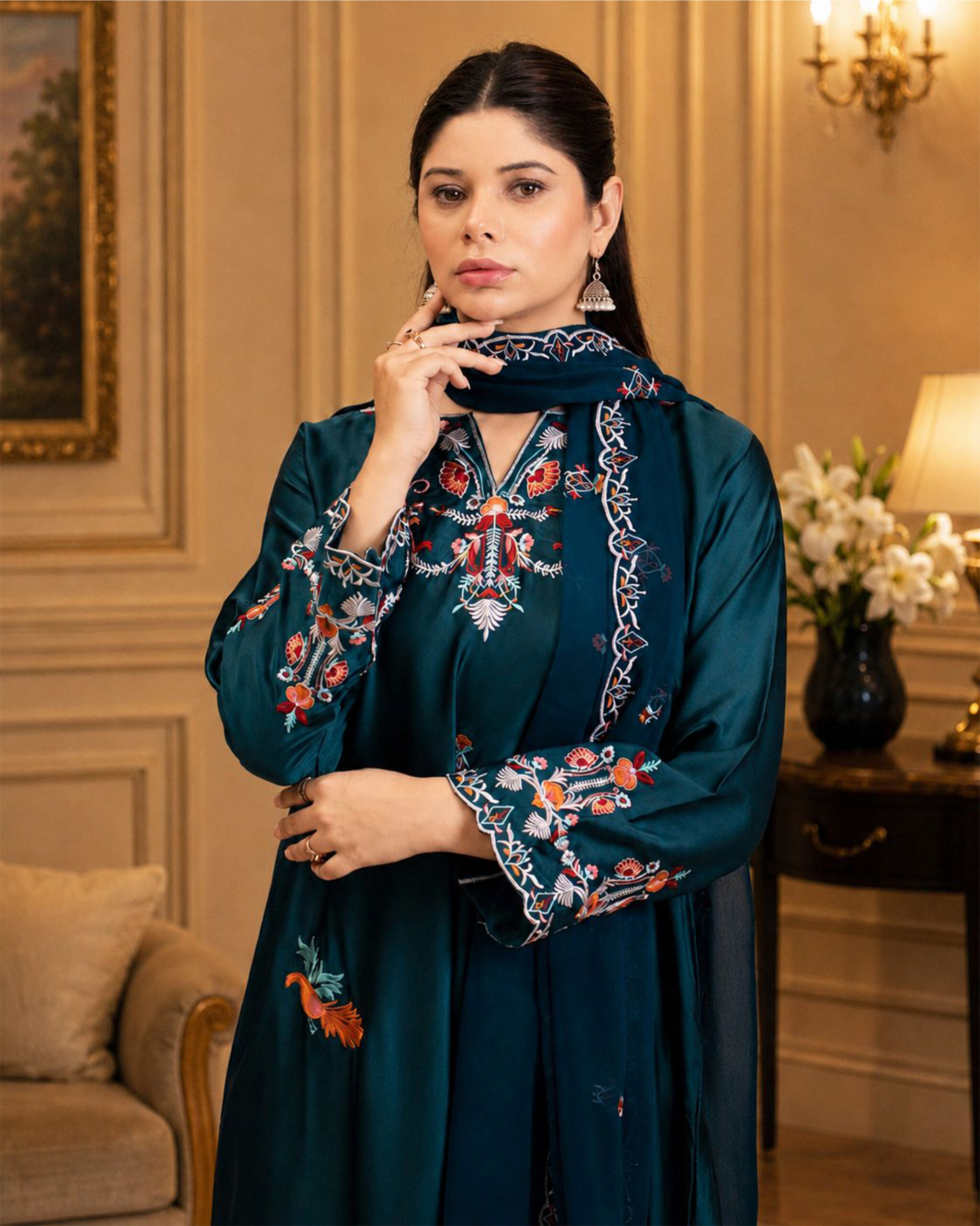 Zinc embroieded kaftan